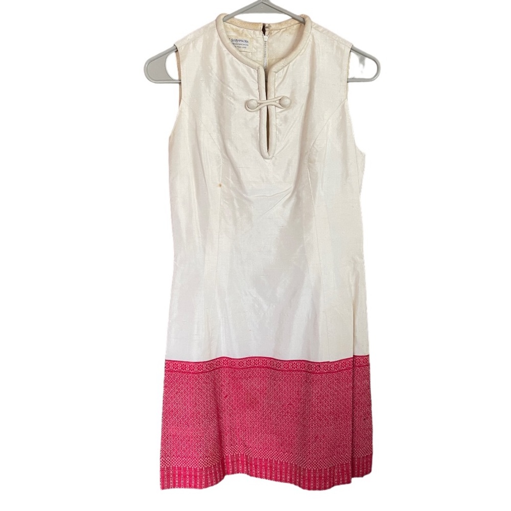 Vintage T.‎ Shinawatra 100% Pure Silk Handwoven in Thailand Dress Red Cream
